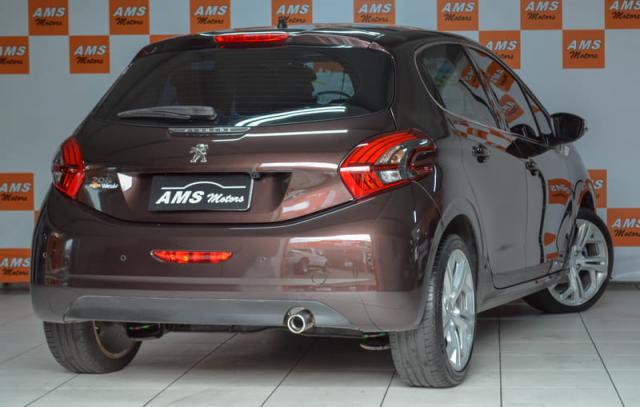 PEUGEOT 208 URBANTECH 1.6 AUT 2018 - Foto 6