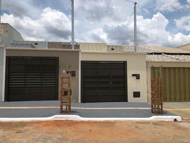 Casa nova 2 suítes 2 vagas otima localização ac financiamento - Foto 2