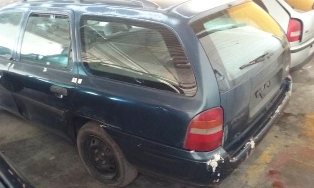 Sucata de Ford Mondeo Glx Perua 1995 - Somente para retirada de peças - Foto 4