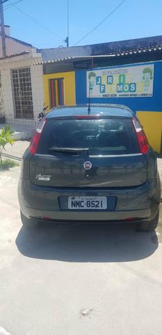 Fiat Punto 1.4 Ano 2010 - Foto 4