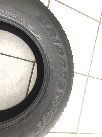 Pneus Bridgestone 265/65/R17 112 s - Foto 4
