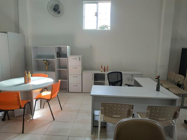 Mesas, armários, cadeiras e estantes - Foto 3