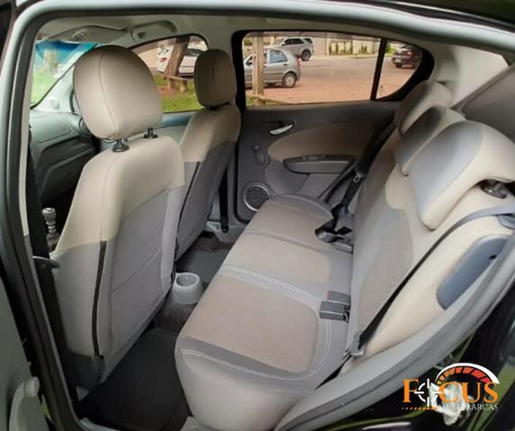 Palio Essence 1.6 Flex - 2013 - Foto 14