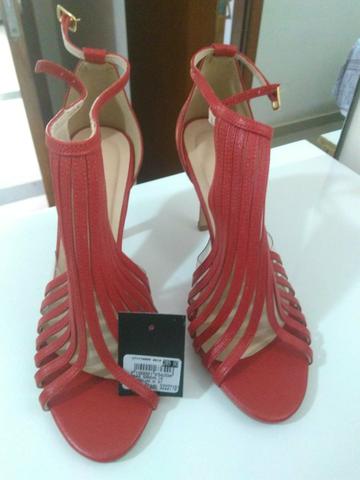 laura prado rio preto