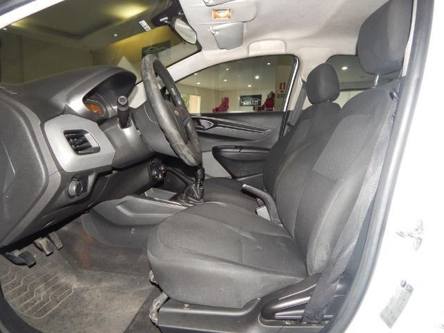 Chevrolet Onix 1.0 Mpfi Joy 8v Flex 4p Completo Impecável - Foto 13