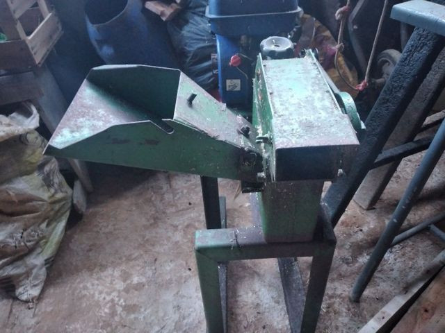 Maquina de moer capim - Foto 3