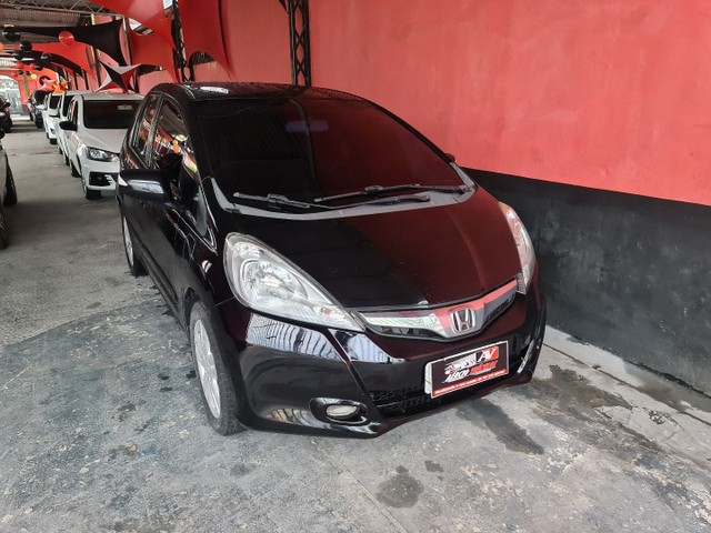 HONDA FIT 2013 EX AUTOMÁTICO 1 MIL DE ENTRADA AÉRCIO VEÍCULOS VJU