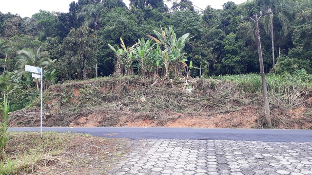 SÃO FRANCISCO DO SUL S.C ESTRADA GERAL DO FORTE. VENDO .