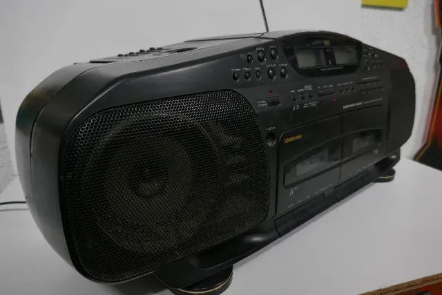 radio bombox antigo