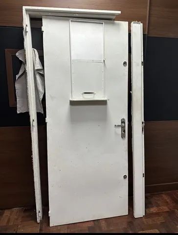 Porta de aço blindada com visor - Foto 3