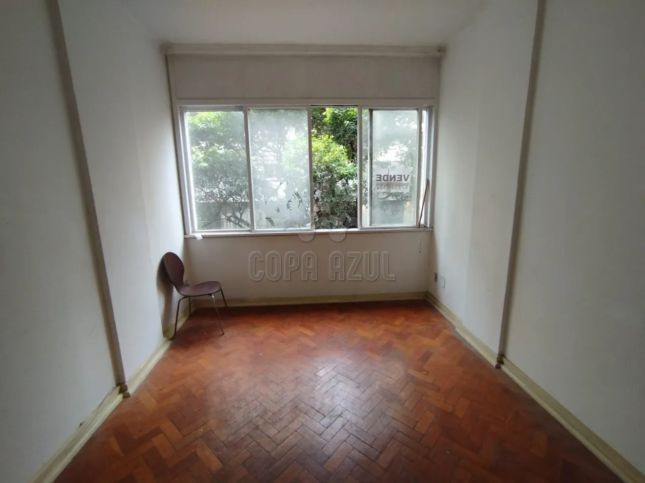 Copacabana - Quarto e sala para venda