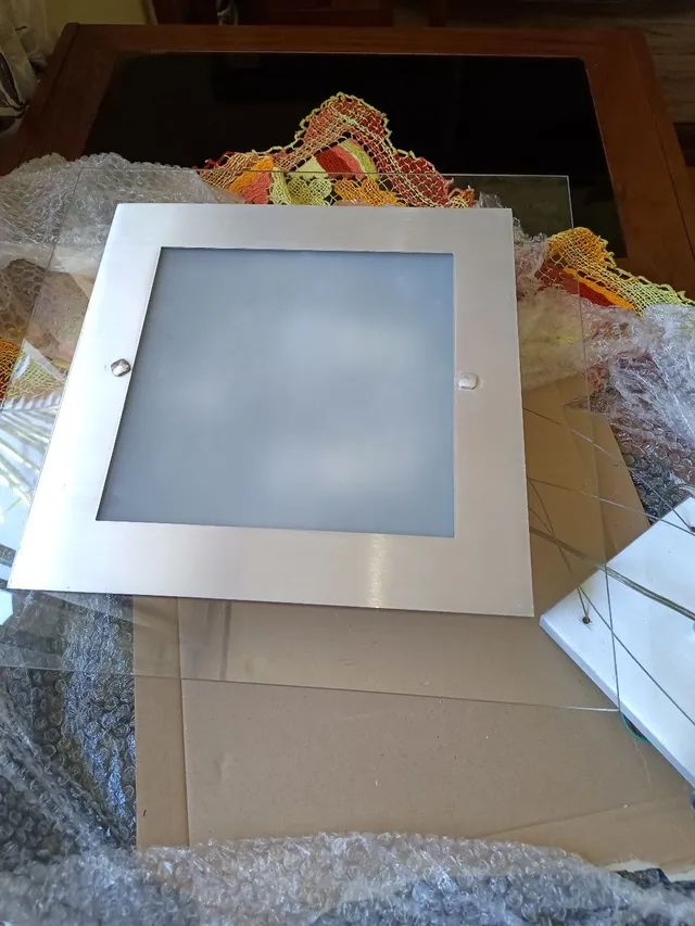 Lustre de Vidro, alumínio e aço 