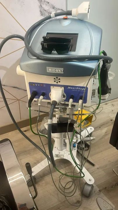 Aparelho de Radiofrequência, Criofrequência, Ultracavitação, PSW e LED - Foto 5