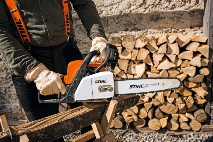 Motoserra a combustão Stihl Ms170