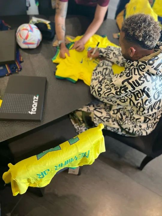 Camisa - Seleção Brasileira - Autografada por Neymar jr - Foto 5