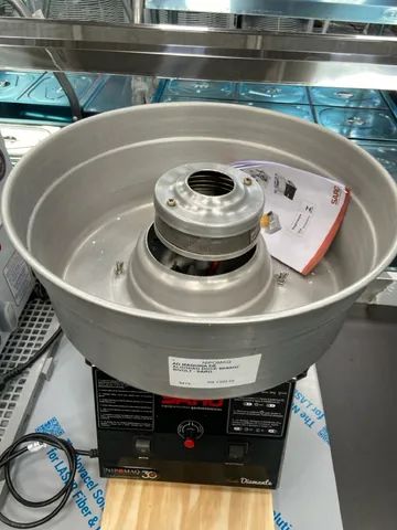 MÁQUINA DE ALGODÃO DOCE 50/60HZ - SARO - Foto 3