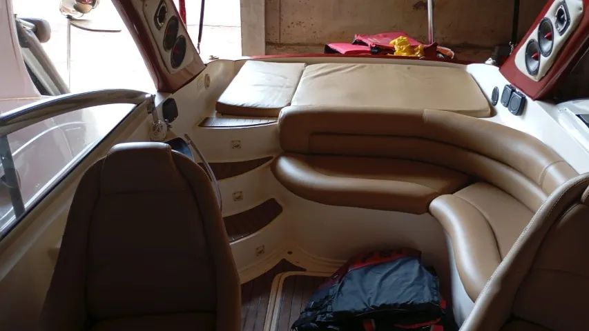 LANCHA FS 230 SCAPARE CABINADA 2013 VERMELHA - Foto 4