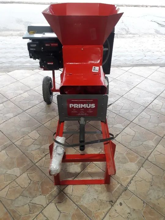 Maquina De Ensacar Silagem Primus 2 Eixos Com Motor Kawashima Ge700B 7hp, Gasolina Nova - Foto 5