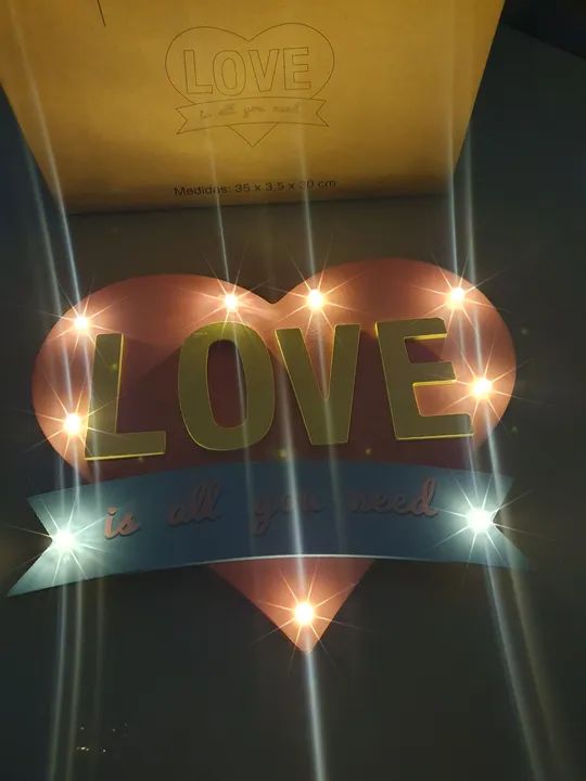 Placa Decorativa Love com Led - Iluminação para sua casa - Foto 3