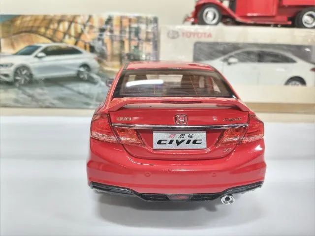 Miniatura Honda Civic Sedan 1/18 faw - Foto 6