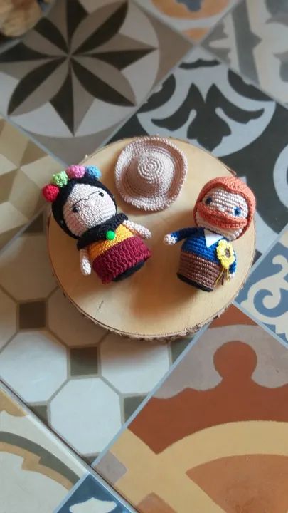 Bonecos Amigurumi Frida Kahlo e Van Gogh- Artesanato - Foto 2