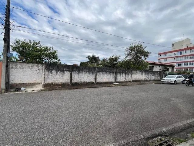 Terreno com 1.427m² - À venda em Coqueiros, Florianópolis. - Foto 4