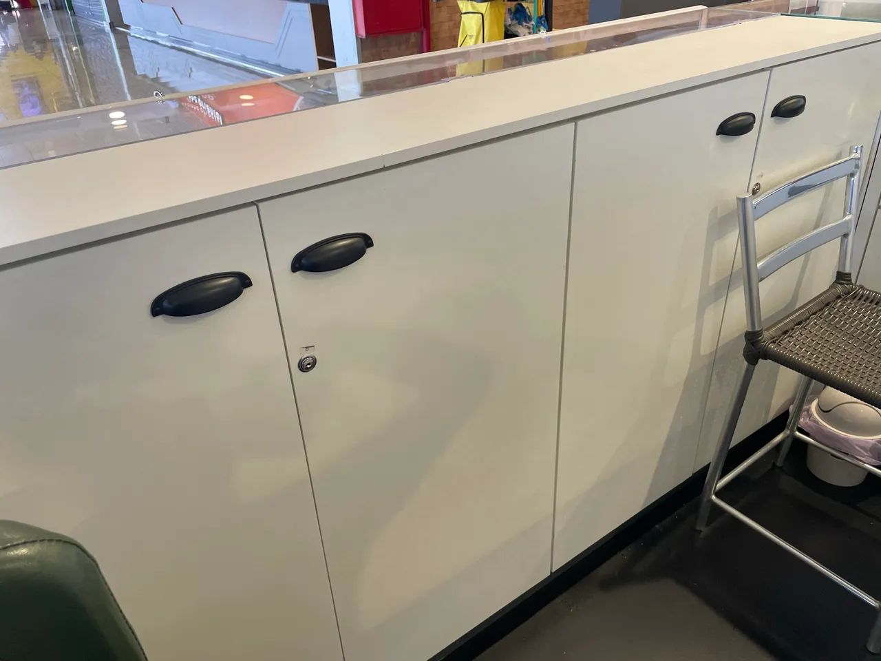 Quiosque semijóias usado para excelente estado - Foto 5