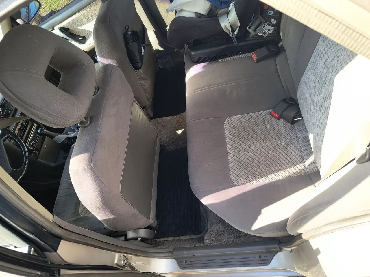 Mazda Protege Mec. 1994 - Foto 3