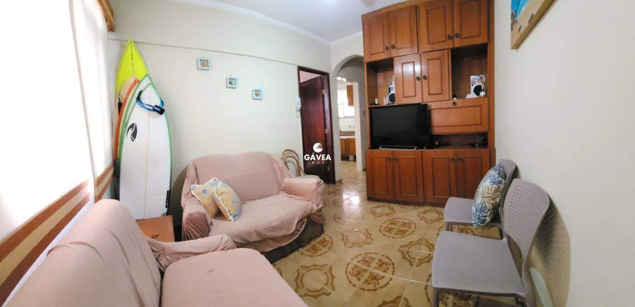 Apartamento à venda no Boqueirão em Praia Grande.