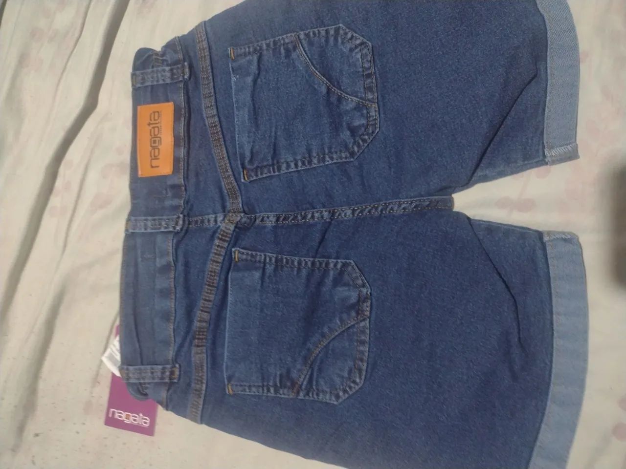 2 Short Jeans Azul com laycra adulto - Tamanho 40 e 42  - Foto 3