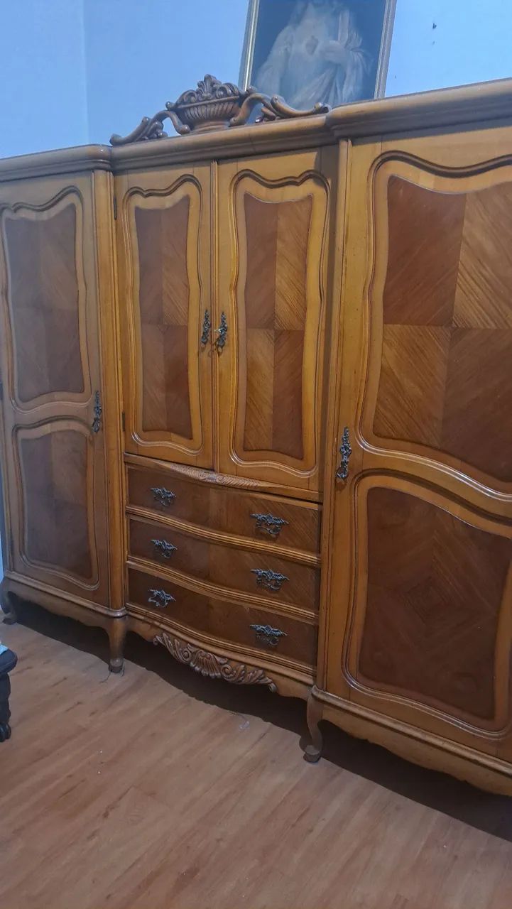 Guarda-Roupa Clássico em Madeira - Foto 3