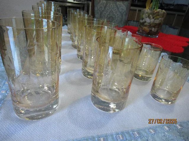 Cristais raros dourados lapidados com trigo copos belíssimos  - Foto 2