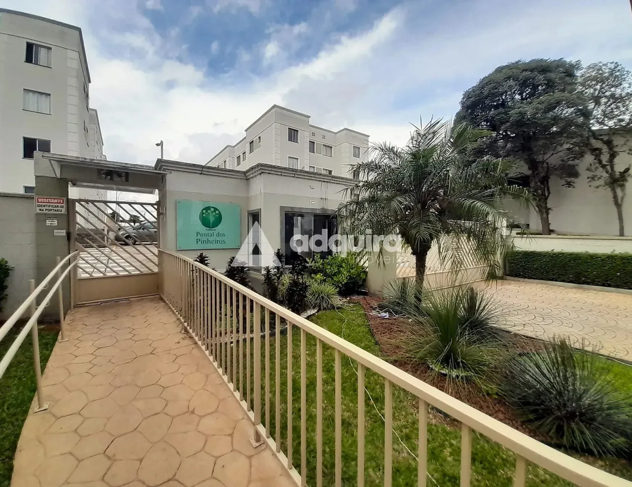 Apartamento último andar, Semimobiliado à Venda no Condomínio Pontal dos Pinheiros Oficin