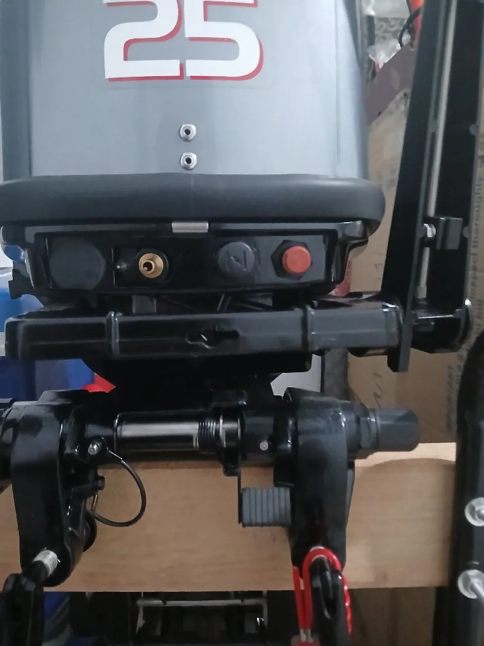 Motor popa HIDEA 25HP 3horas de uso.