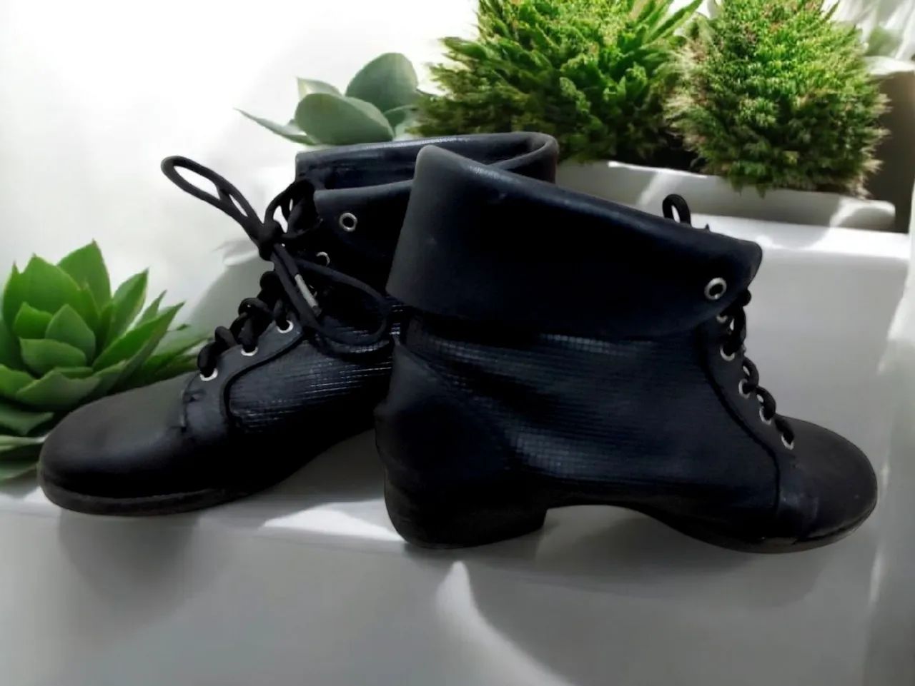Botas Coturno Preta Tamanho 36 - Foto 2
