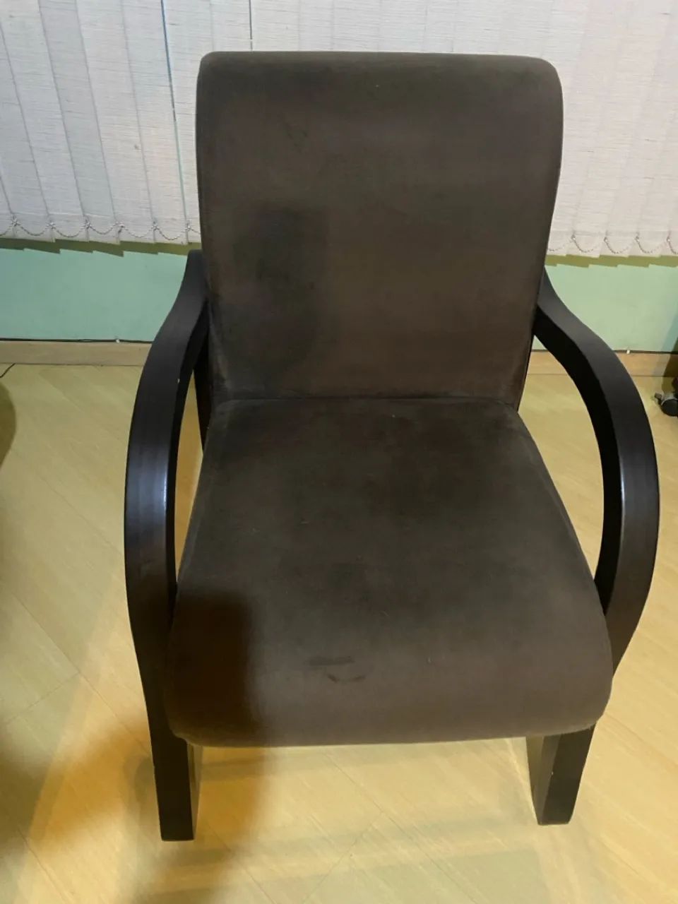 Poltrona Elegante e Confortável - Foto 3