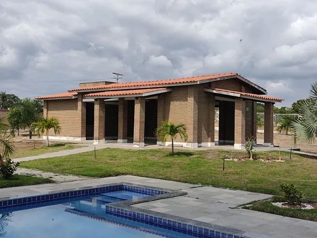 Sítio com 1.410m2 c  piscina e infraestrutura em São José