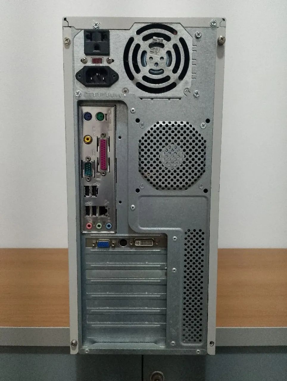 Gabinete ASUS - Intel - NVIDIA - Vintage - Retro 64739265030529121