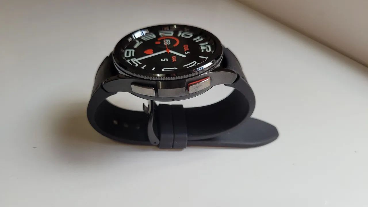 Smartwatch samsung galaxy classic 6 43mm  - Foto 4
