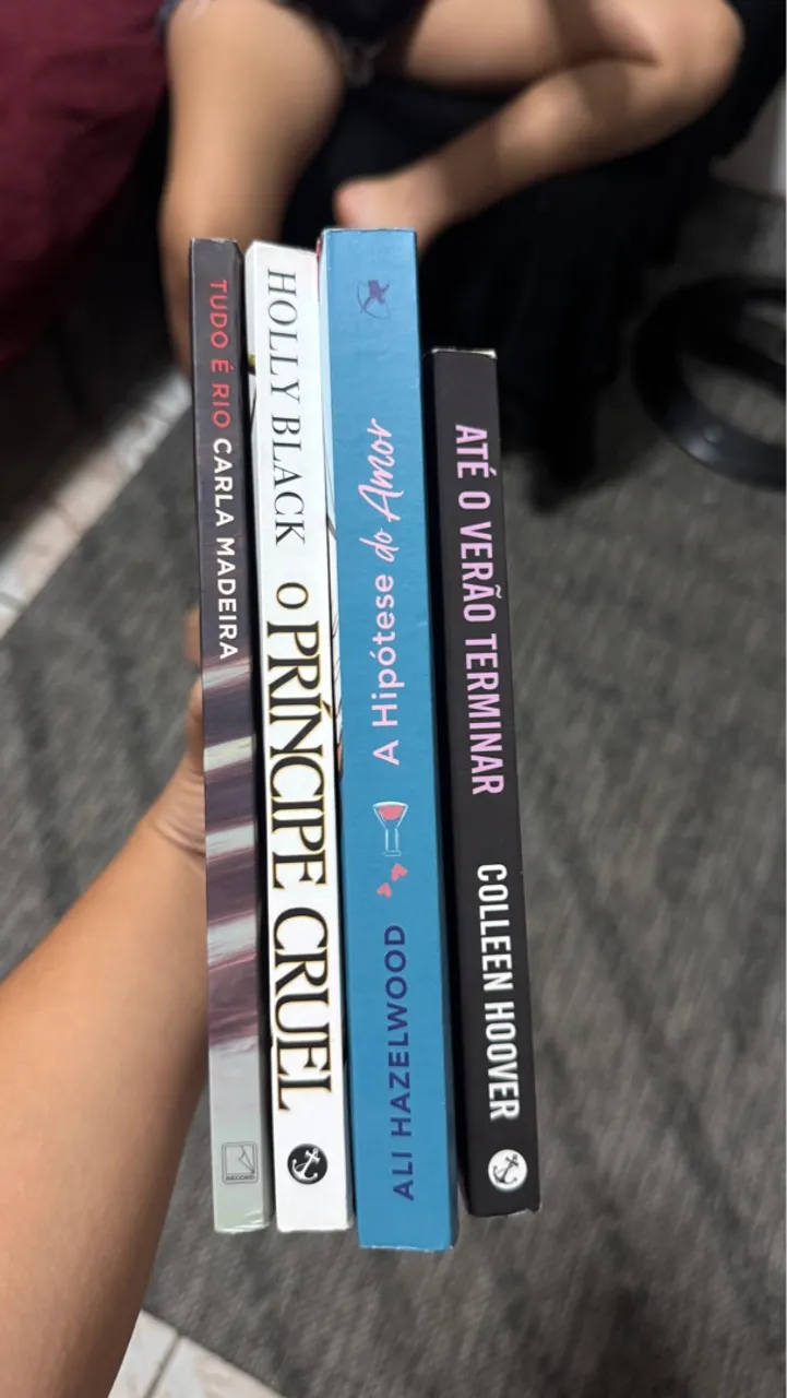 Livros: O Príncipe Cruel, A Hipótese do Amor e mais