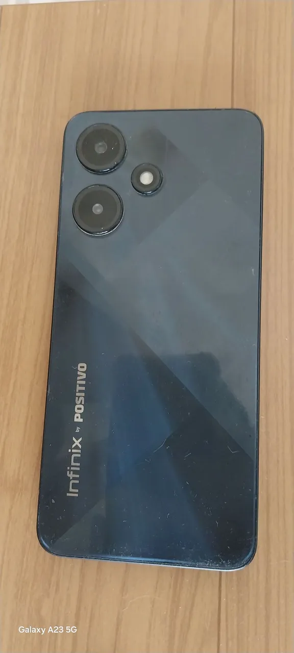 Infinix hot positivo 300R$