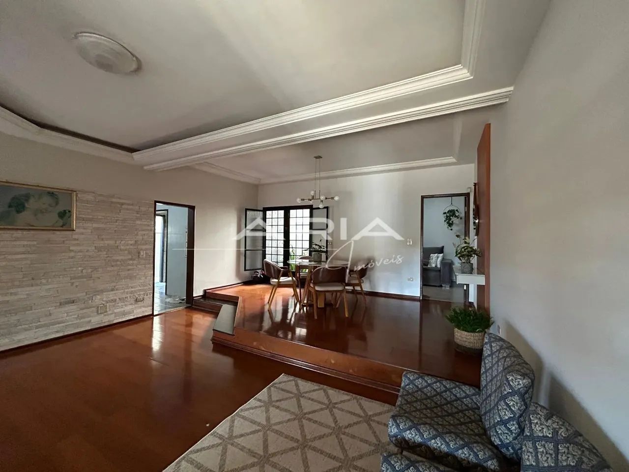 Casa à venda no Jardim Alvorada, região oeste de Londrina/PR - Foto 3
