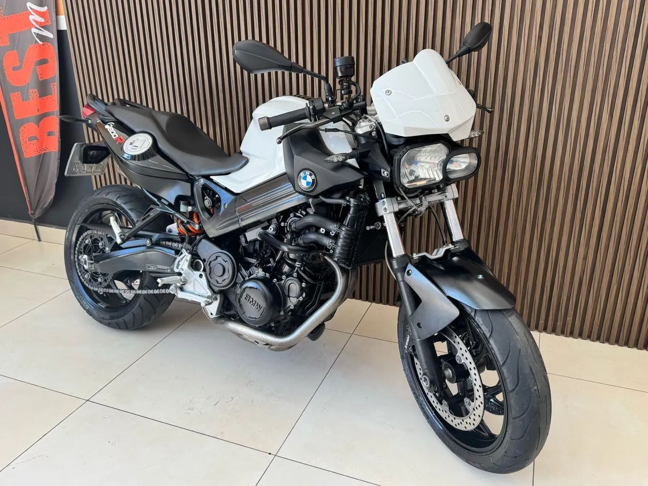 F 800 R - Foto 2