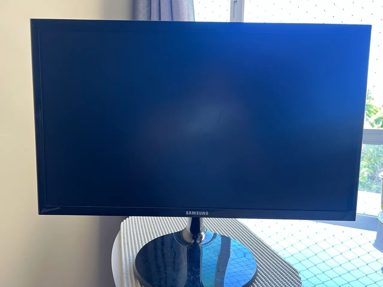 Vendo Monitor Samsung 24 Polegadas  - Foto 3