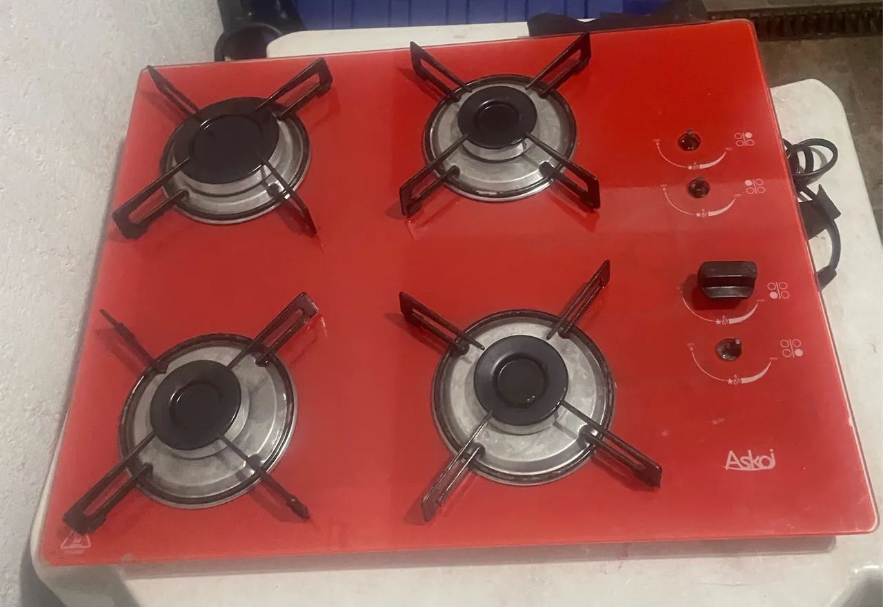 Cooktop Askoi 4 Bocas Vermelho - Usado, Sem Botões - Foto 2