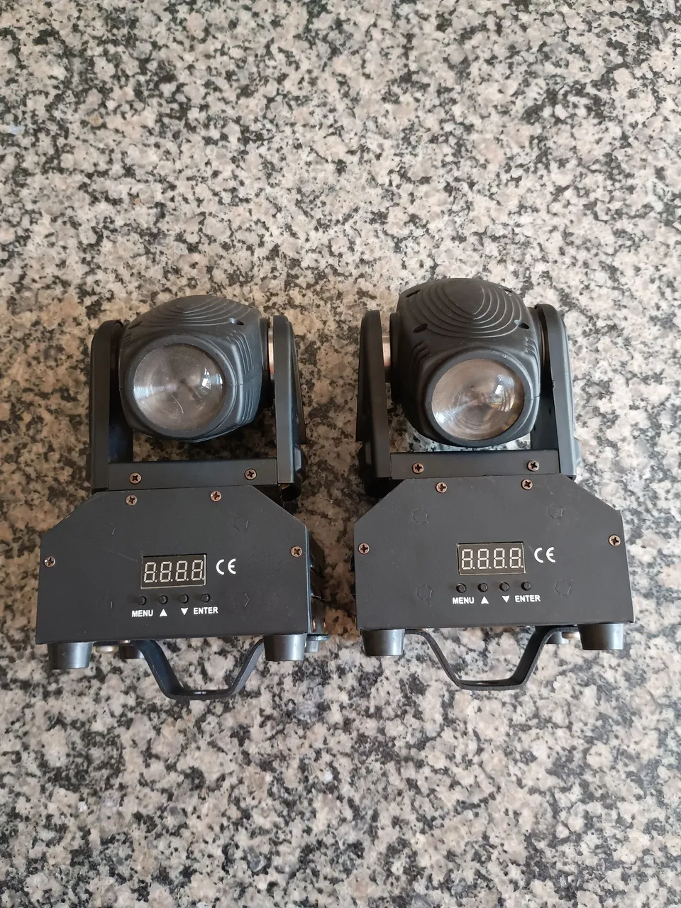 PAR MINI MOVING LED PROFISSIONAL BIVOLT