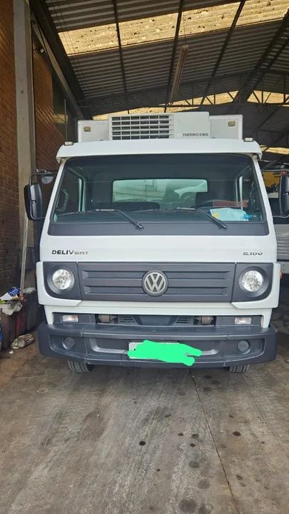 VW 8.160 camera fria