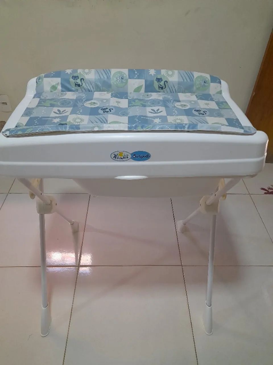 Banheira com trocador