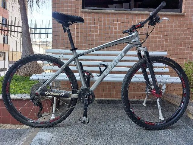 Bicicleta Giant XTC 24v