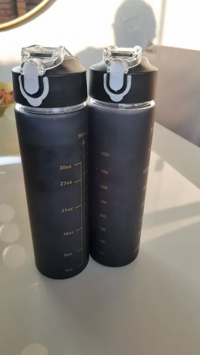 Garrafas de água para academia 900ml 2 unidades 